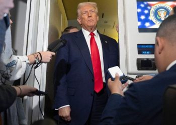 Senate defies Trump on global tariffs as Republicans join Democrats in rare bipartisan vote