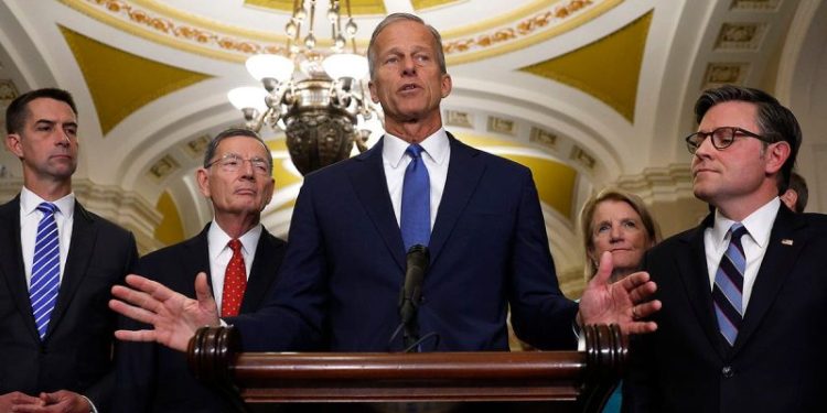 Senate GOP resists ‘nuclear option’ as Dem shutdown standoff deepens
