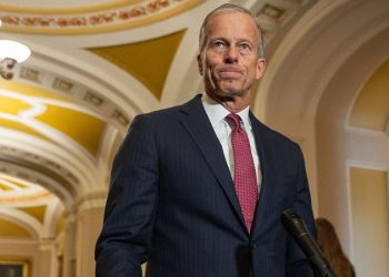 Senate passes federal funding compromise as Democrats score victory in DHS revolt