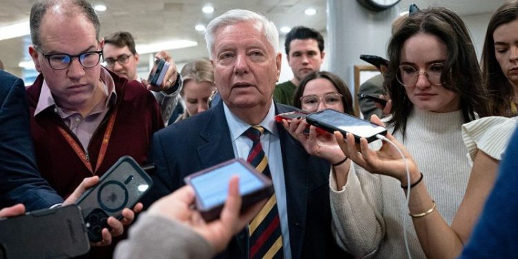 Graham blocks Trump-backed spending plan, calls it a ‘bad deal’ as shutdown nears