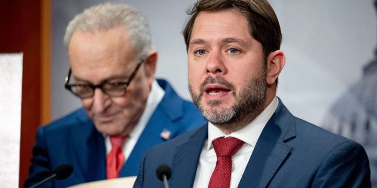 Dem senator puts Trump on notice over ‘unlawfully collected’ tariff funds after SCOTUS loss